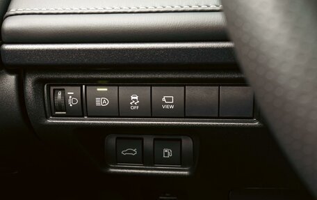 Toyota Camry, 2025 год, 4 598 000 рублей, 22 фотография