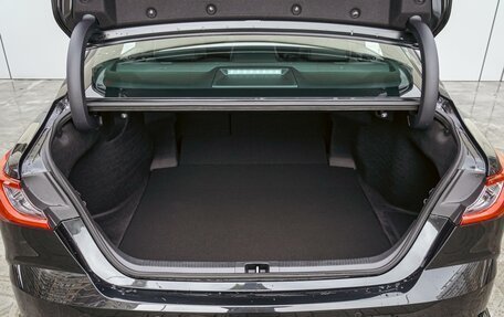 Toyota Camry, 2025 год, 4 598 000 рублей, 24 фотография