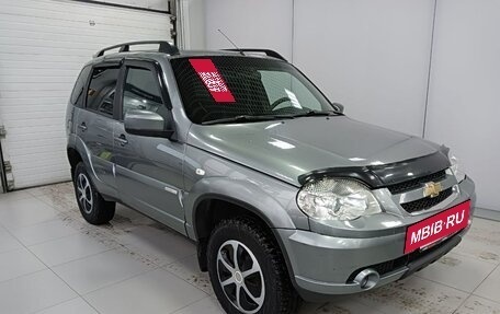 Chevrolet Niva I рестайлинг, 2012 год, 460 000 рублей, 3 фотография