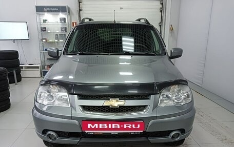 Chevrolet Niva I рестайлинг, 2012 год, 460 000 рублей, 2 фотография