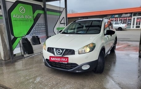 Nissan Qashqai+2 I, 2013 год, 1 120 000 рублей, 2 фотография