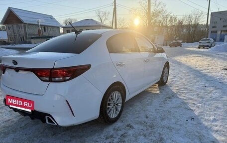 KIA Rio IV, 2020 год, 1 550 000 рублей, 3 фотография