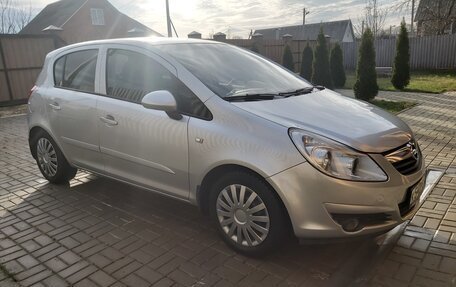 Opel Corsa D, 2007 год, 427 000 рублей, 1 фотография