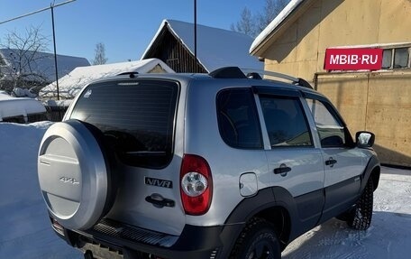 Chevrolet Niva I рестайлинг, 2012 год, 510 000 рублей, 6 фотография