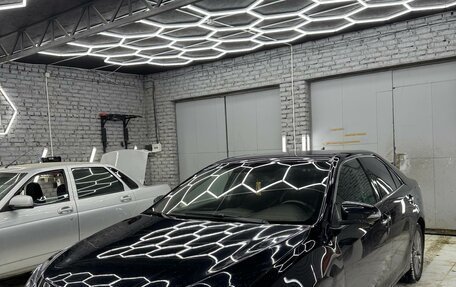 Toyota Camry, 2016 год, 1 650 000 рублей, 2 фотография