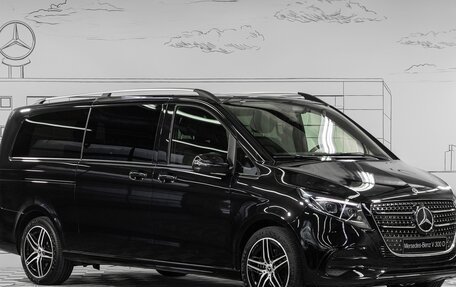 Mercedes-Benz V-Класс, 2024 год, 17 500 000 рублей, 4 фотография