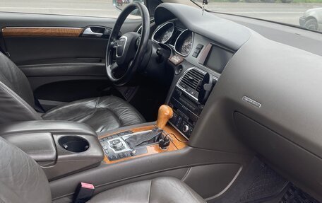 Audi Q7, 2006 год, 600 000 рублей, 3 фотография