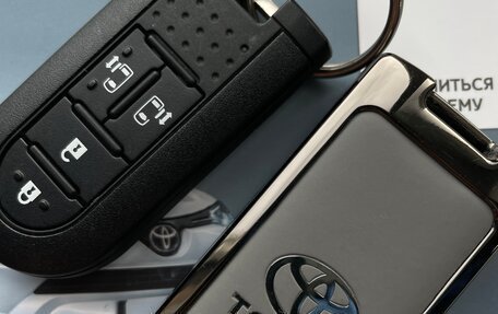 Toyota Roomy I, 2018 год, 1 300 000 рублей, 9 фотография