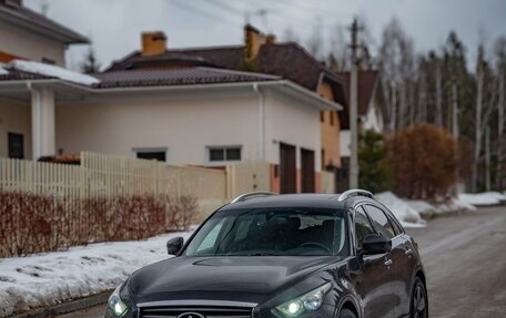 Infiniti FX II, 2009 год, 2 000 000 рублей, 1 фотография