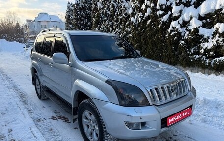 Toyota Land Cruiser Prado 120 рестайлинг, 2006 год, 2 250 000 рублей, 1 фотография
