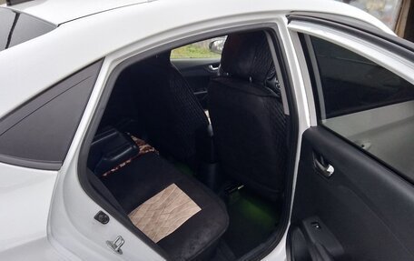 Hyundai Solaris II рестайлинг, 2021 год, 1 499 999 рублей, 5 фотография