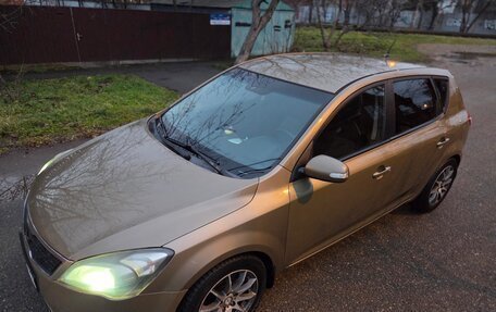 KIA cee'd I рестайлинг, 2010 год, 530 000 рублей, 9 фотография
