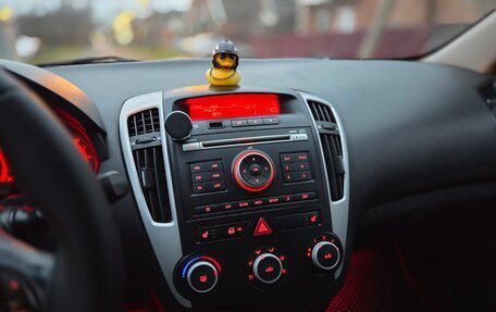 KIA cee'd I рестайлинг, 2010 год, 530 000 рублей, 15 фотография