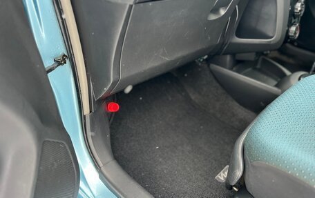 Toyota Vitz, 2005 год, 455 000 рублей, 13 фотография