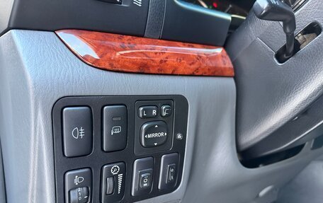 Toyota Land Cruiser Prado 120 рестайлинг, 2006 год, 2 250 000 рублей, 12 фотография