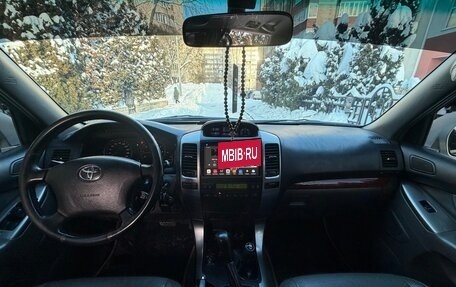 Toyota Land Cruiser Prado 120 рестайлинг, 2006 год, 2 250 000 рублей, 19 фотография