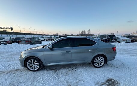 Skoda Superb III рестайлинг, 2019 год, 2 220 000 рублей, 5 фотография