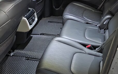 KIA Carnival, 2022 год, 4 350 000 рублей, 19 фотография