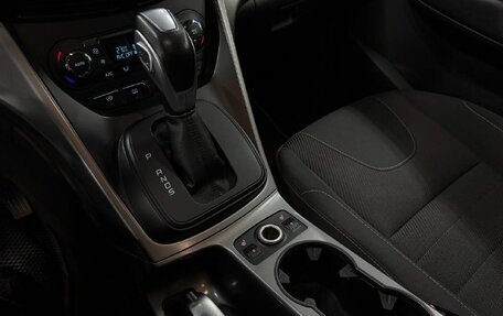 Ford Kuga III, 2016 год, 1 480 000 рублей, 16 фотография