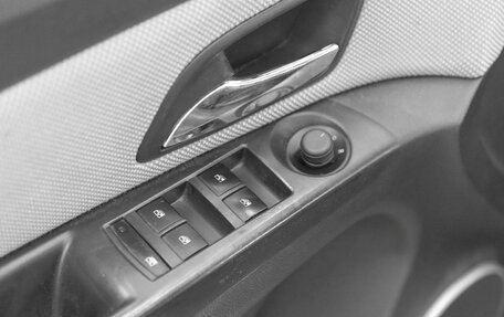 Chevrolet Cruze II, 2011 год, 720 000 рублей, 14 фотография