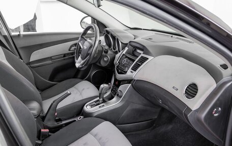 Chevrolet Cruze II, 2011 год, 720 000 рублей, 12 фотография