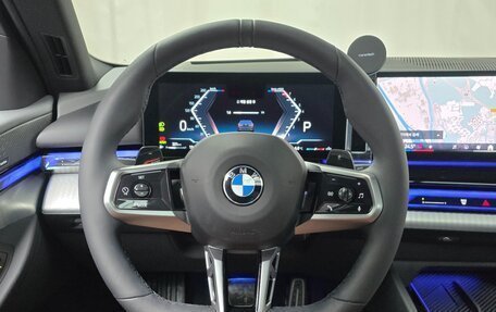 BMW 5 серия, 2025 год, 8 400 000 рублей, 9 фотография