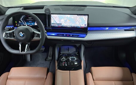 BMW 5 серия, 2025 год, 8 400 000 рублей, 7 фотография