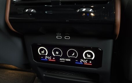 BMW 5 серия, 2025 год, 8 400 000 рублей, 15 фотография