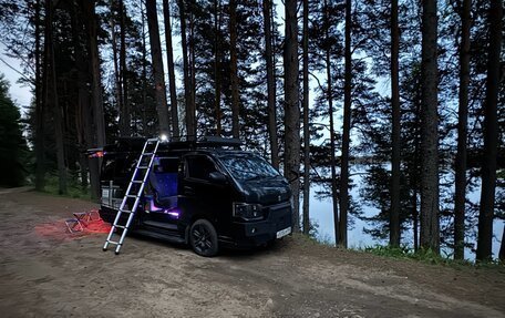 Toyota HiAce H200, 2013 год, 4 400 000 рублей, 9 фотография