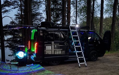 Toyota HiAce H200, 2013 год, 4 400 000 рублей, 8 фотография