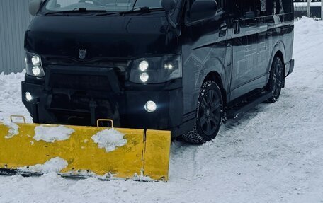 Toyota HiAce H200, 2013 год, 4 400 000 рублей, 27 фотография