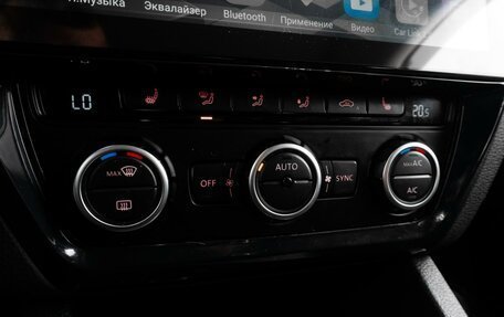 Volkswagen Jetta VI, 2013 год, 1 049 000 рублей, 14 фотография