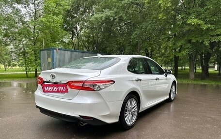 Toyota Camry, 2020 год, 4 200 000 рублей, 6 фотография