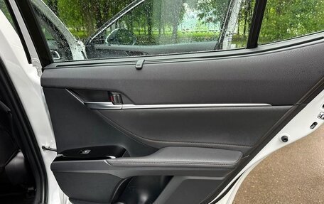 Toyota Camry, 2020 год, 4 200 000 рублей, 34 фотография