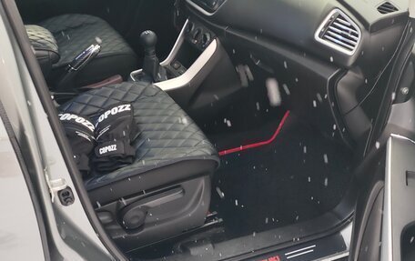 Suzuki SX4 II рестайлинг, 2014 год, 1 250 000 рублей, 27 фотография