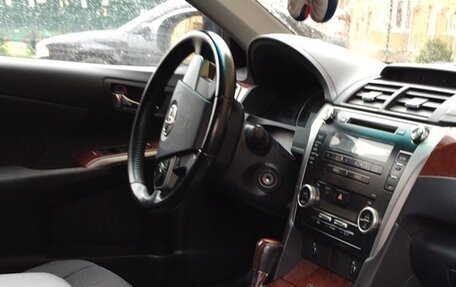 Toyota Camry, 2012 год, 1 200 000 рублей, 4 фотография