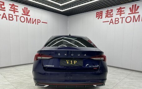 Skoda Octavia, 2022 год, 1 812 000 рублей, 5 фотография