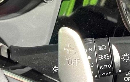 Mitsubishi Outlander III рестайлинг 3, 2017 год, 1 650 000 рублей, 10 фотография