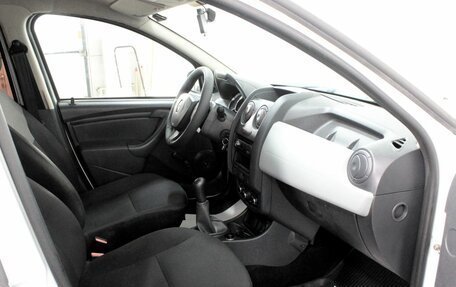 Renault Duster I рестайлинг, 2017 год, 945 000 рублей, 10 фотография