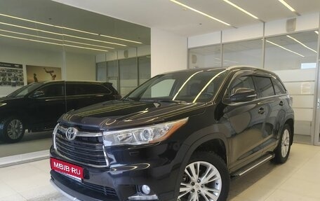 Toyota Highlander III, 2014 год, 3 200 000 рублей, 1 фотография