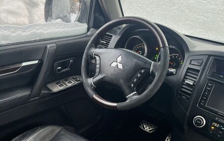 Mitsubishi Pajero IV, 2008 год, 950 000 рублей, 9 фотография