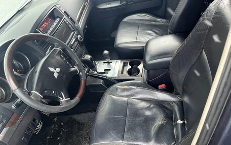 Mitsubishi Pajero IV, 2008 год, 950 000 рублей, 15 фотография