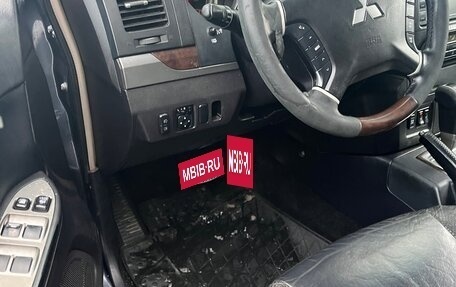 Mitsubishi Pajero IV, 2008 год, 950 000 рублей, 14 фотография