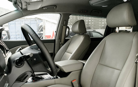 KIA Carnival III, 2016 год, 2 295 000 рублей, 10 фотография