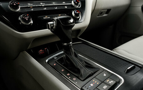 KIA Carnival III, 2016 год, 2 295 000 рублей, 21 фотография