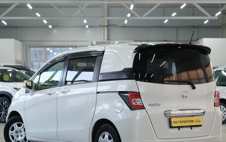 Honda Freed I, 2014 год, 1 289 000 рублей, 3 фотография