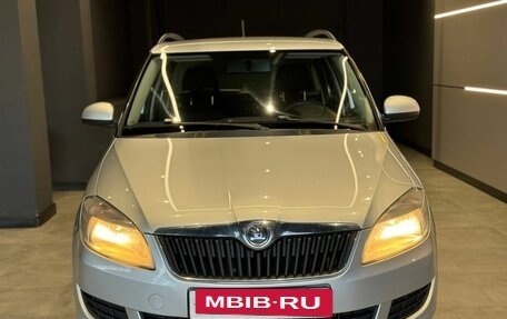 Skoda Fabia II, 2013 год, 600 000 рублей, 3 фотография