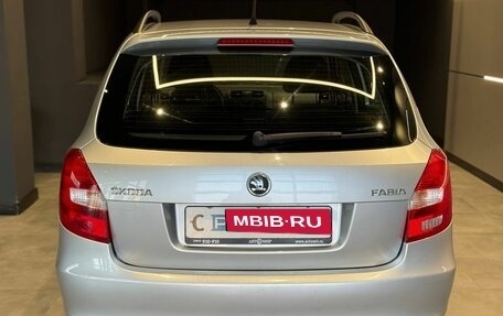 Skoda Fabia II, 2013 год, 600 000 рублей, 6 фотография