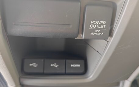 Honda Stepwgn IV, 2016 год, 1 795 000 рублей, 22 фотография