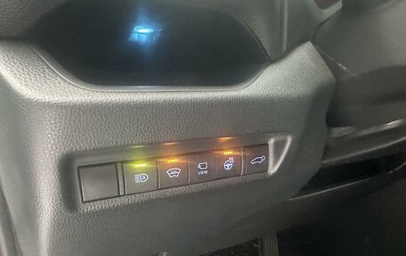 Toyota RAV4, 2020 год, 3 749 000 рублей, 10 фотография